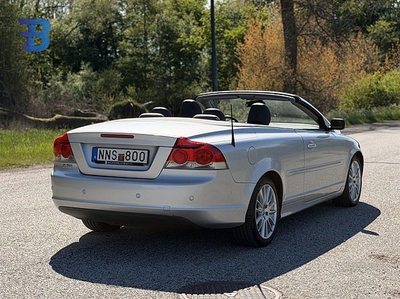 Volvo C70 17 of 17