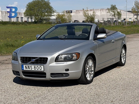 Volvo C70 3 of 5
