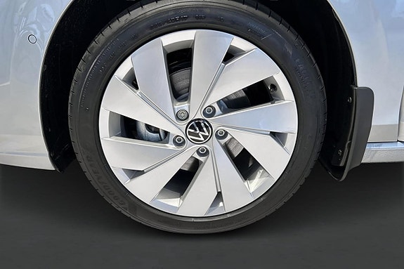 Volkswagen Golf I 9 of 10