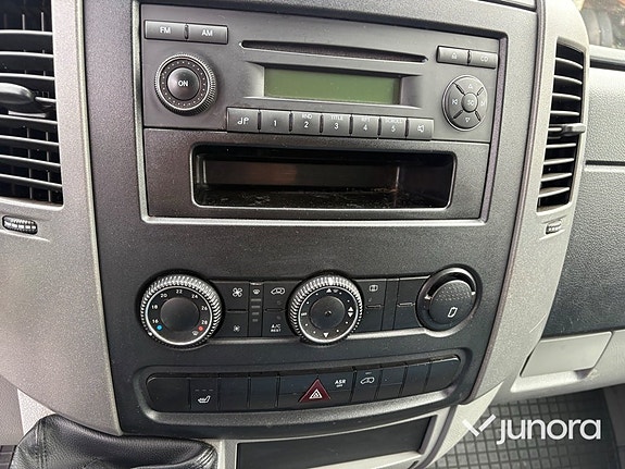 Volkswagen Crafter 26 of 29
