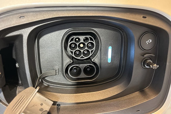 Volvo ES90 29 of 30