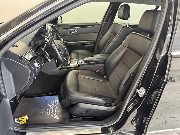 Mercedes-Benz E220 10 of 13