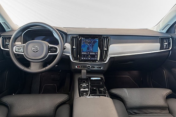 Volvo V90 9 of 30