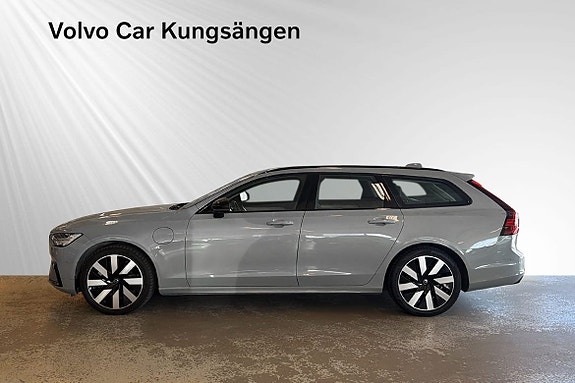 Volvo V90 3 of 30