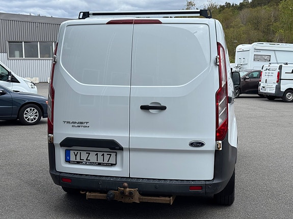 Ford Transit Custom 6 of 19