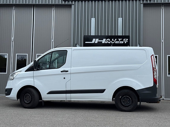 Ford Transit Custom 8 of 19