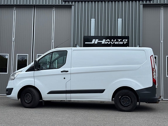 Ford Transit Custom 9 of 19