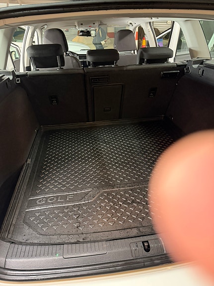 Volkswagen Golf VII 8 of 10