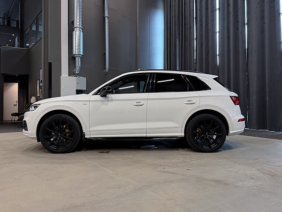 Audi Q5 3 of 5