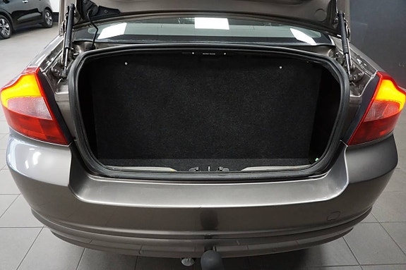Volvo S80 12 of 12