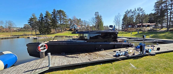 XO 360 2xPenta D4 300hp/st Premium cabinbåt 2 of 5