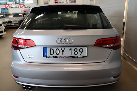Audi A3 4 of 17
