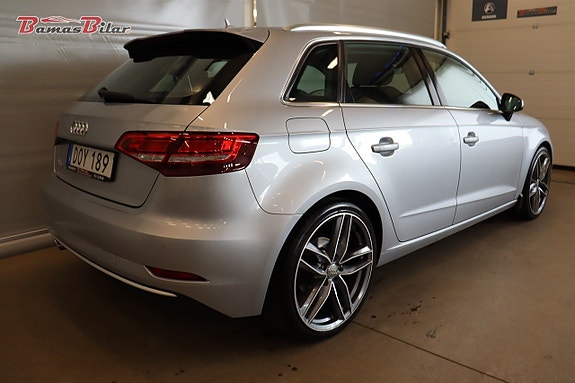 Audi A3 5 of 17