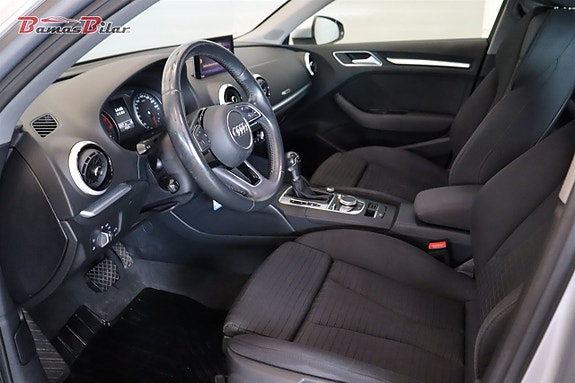 Audi A3 9 of 17