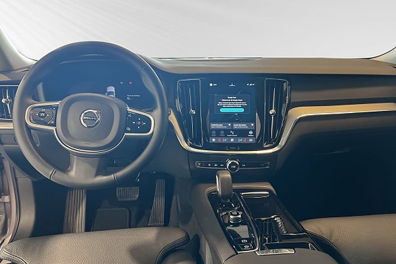 Volvo V60 10 of 23