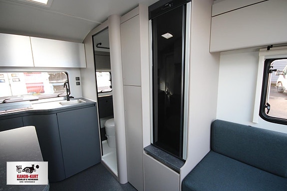 Adria Action 391 LH Sport 11 of 18