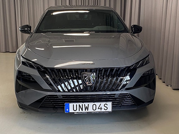 Peugeot 408 3 of 14