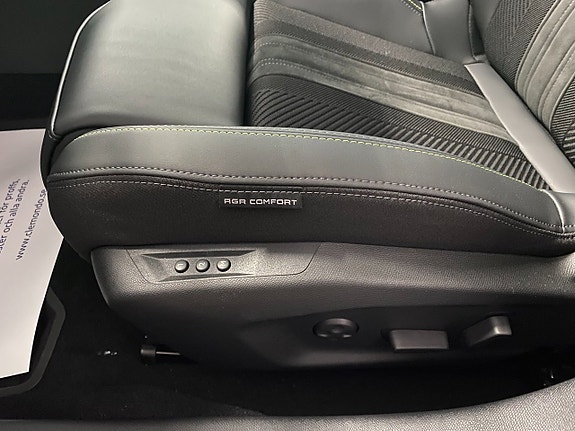 Peugeot 408 9 of 14