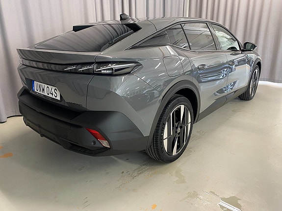Peugeot 408 4 of 14