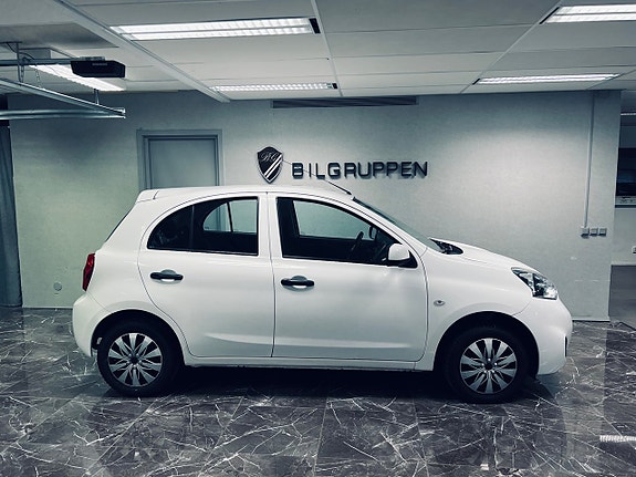Nissan Micra 4 of 5