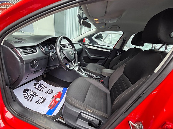 Skoda Octavia 13 of 15