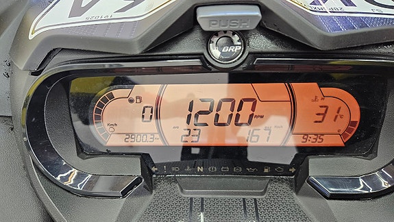 Ski-Doo MXZ X-RS 850 E-TEC 6 of 6
