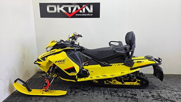 Ski-Doo MXZ X-RS 850 E-TEC 3 of 6