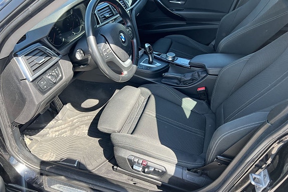 BMW 320 19 of 27