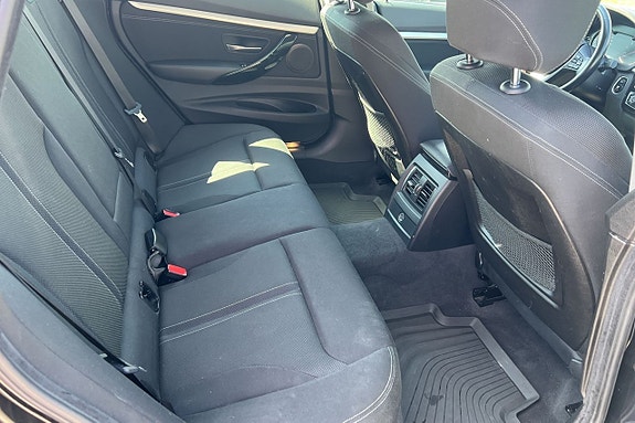 BMW 320 11 of 27
