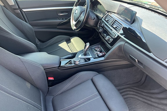 BMW 320 16 of 27