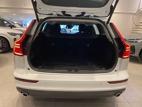 Volvo V60 13 of 14