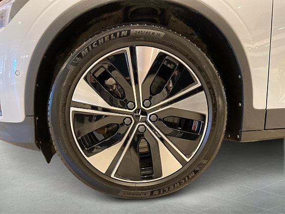 Polestar 2 9 of 15