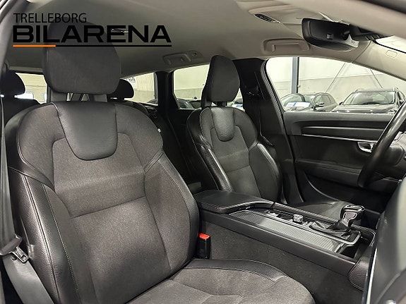 Volvo V90 Cross Country 14 of 27