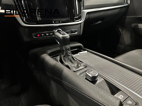 Volvo V90 Cross Country 17 of 27