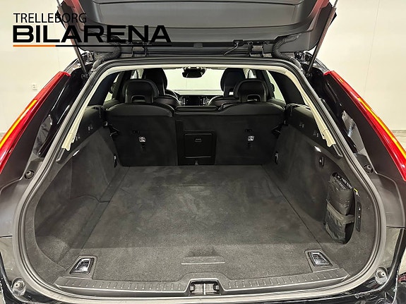 Volvo V90 Cross Country 26 of 27
