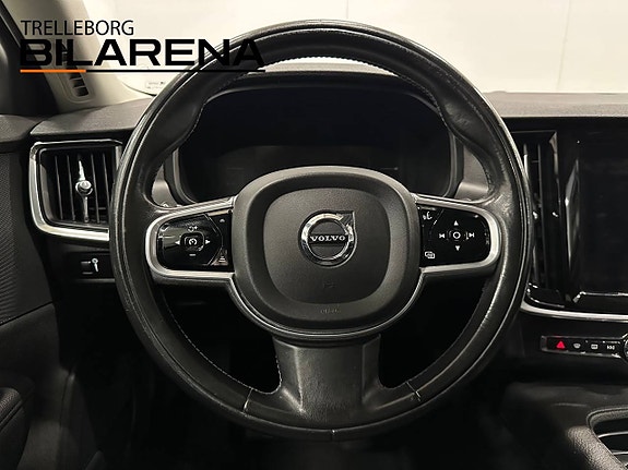 Volvo V90 Cross Country 16 of 27