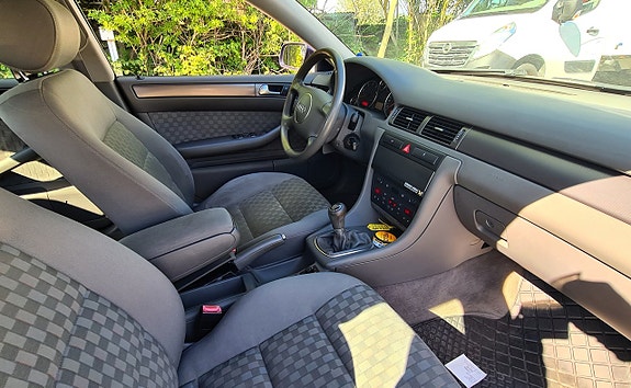 Audi A6 7 of 9