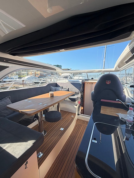 Marex 320 ACC Mycket välvårdad 12 of 20