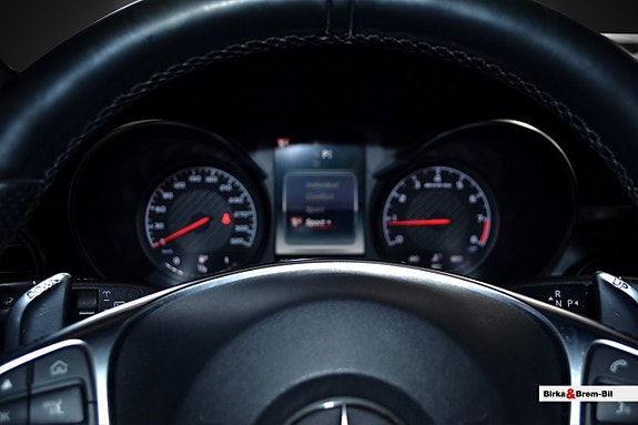 Mercedes-Benz GLC300 de 20 of 24