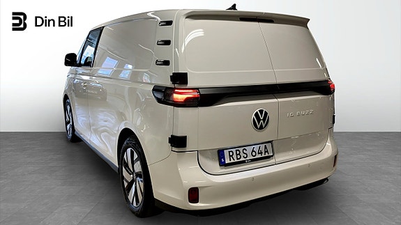 Volkswagen ID. Buzz 3 of 5