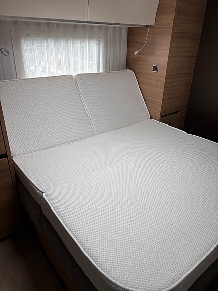 Adria Alpina 903 HT, AC, mover, tält 9 of 30
