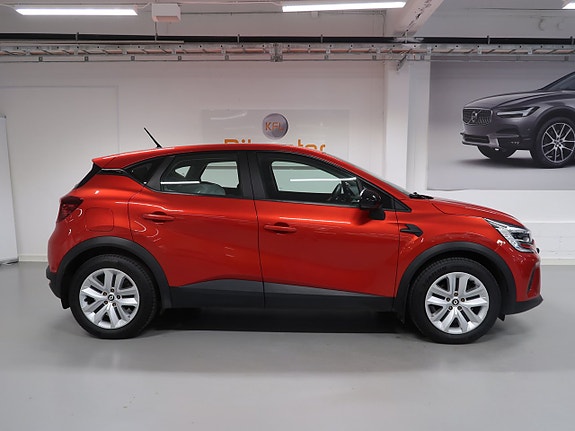 Renault Captur 5 of 5