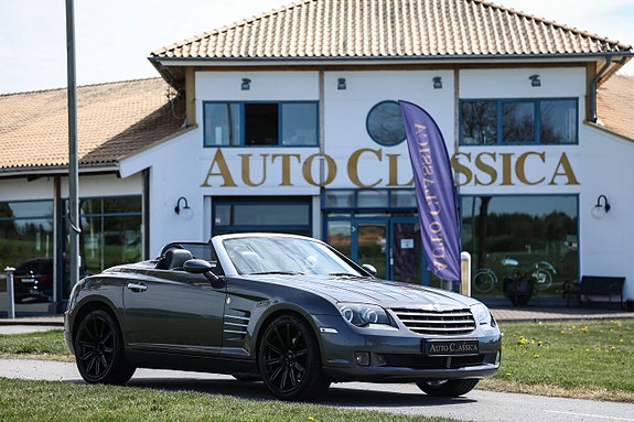 Chrysler Crossfire 2 of 5