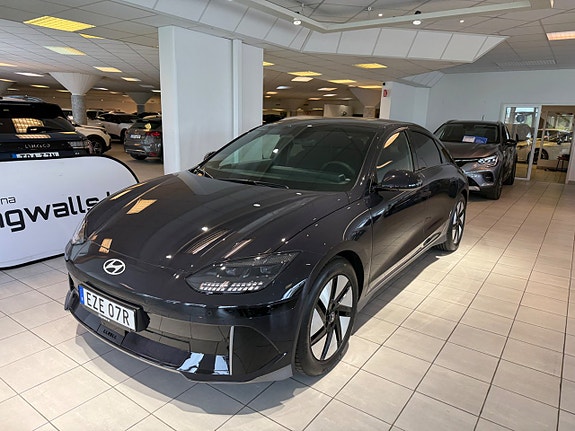 Hyundai Ioniq 6 2 of 20