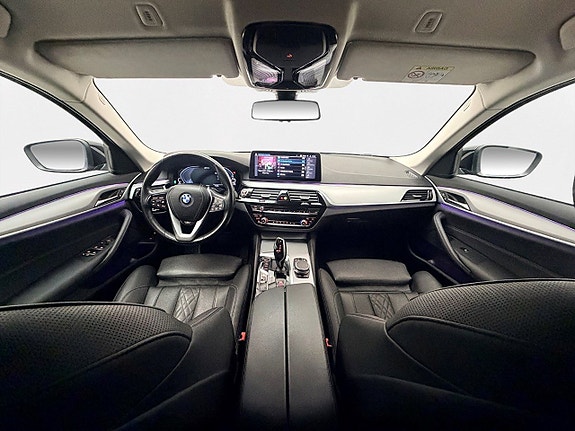 BMW 530e 17 of 30