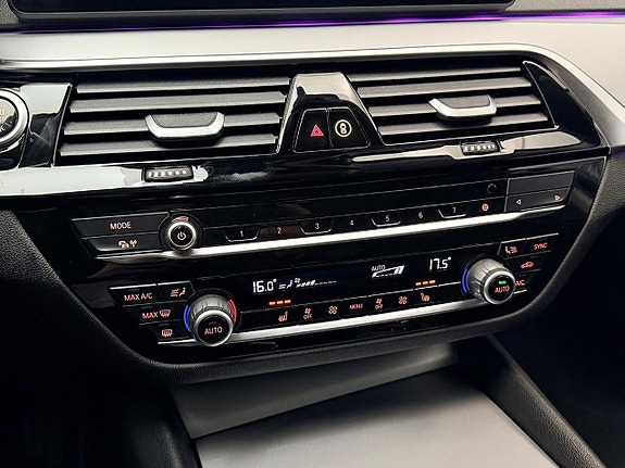 BMW 530e 29 of 30