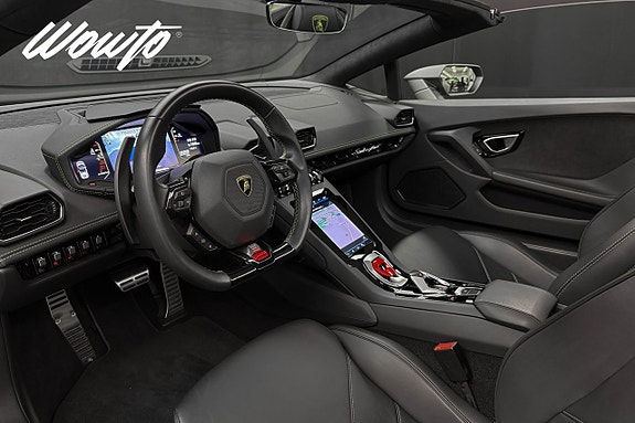 Lamborghini Huracan 10 of 22
