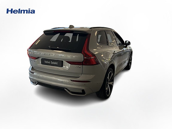 Volvo XC60 7 of 17