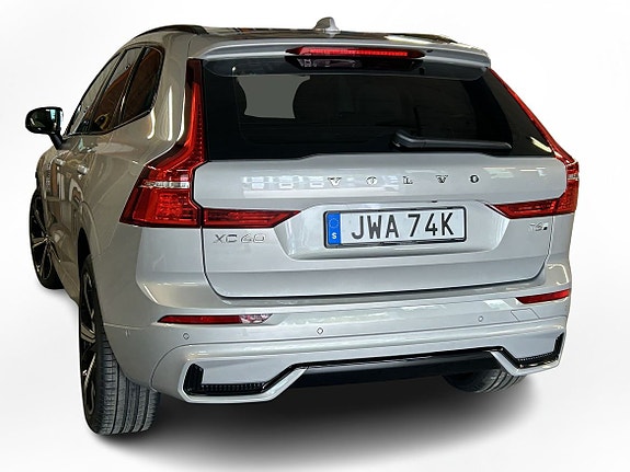 Volvo XC60 4 of 5
