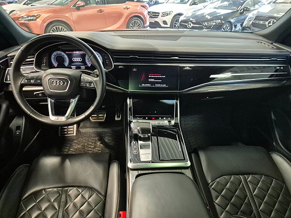 Audi Q8 11 of 13